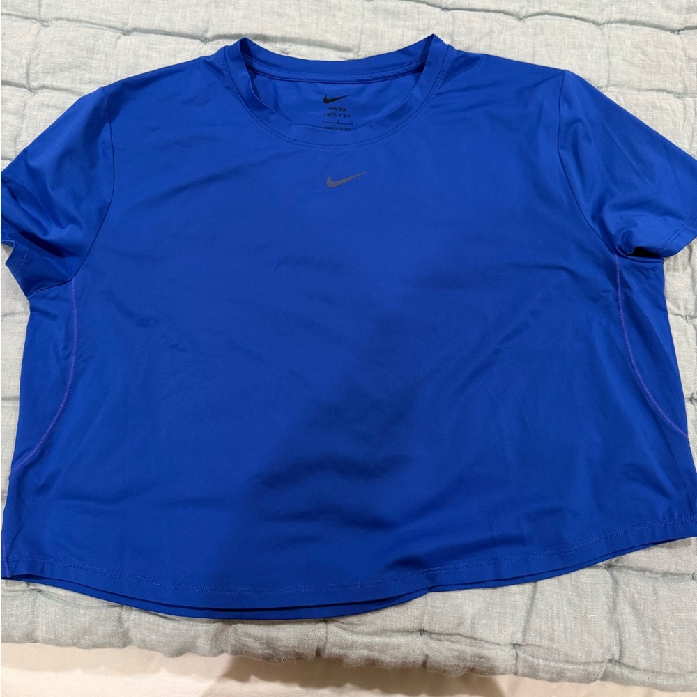 Nike one classic dry fit crop top